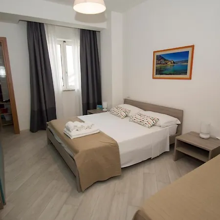 La Piazzetta Bed & Breakfast Santa Maria di Castellabate